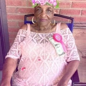 Meet your Posher, Demaris